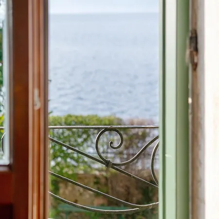 Charming With View Apartament *