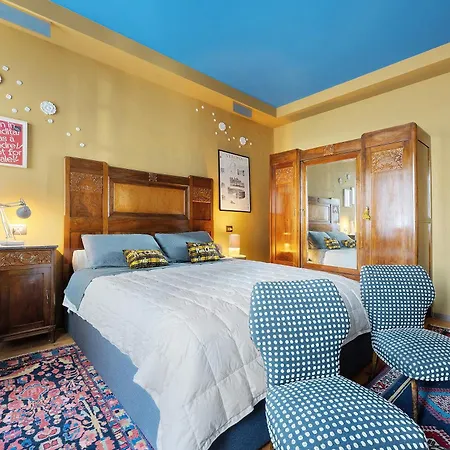 Appartamento Charming With View